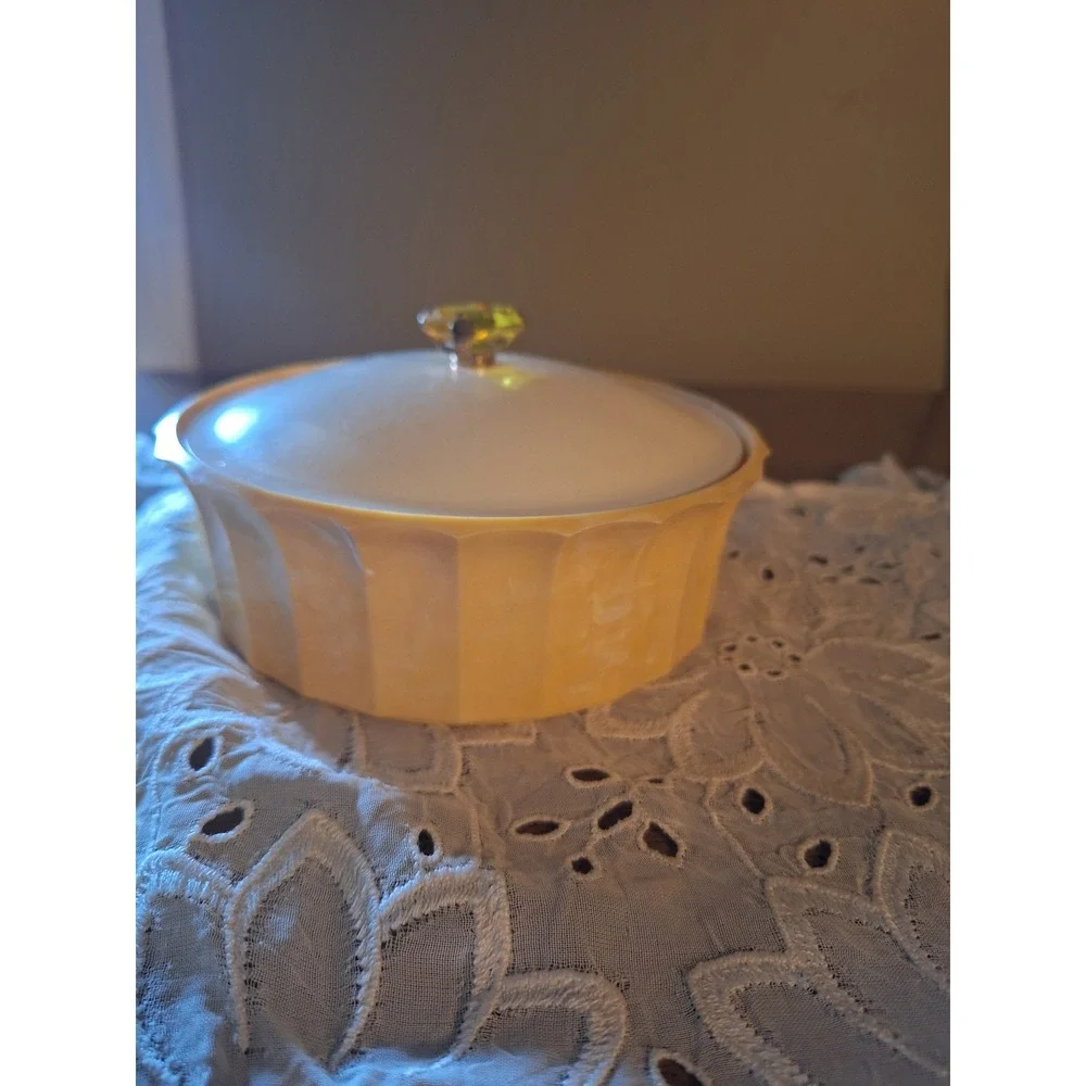 Vintage Avon Topaze Beauty Dust Powder Jar Yellow Marbled Faux Amber Gem‎ Lid